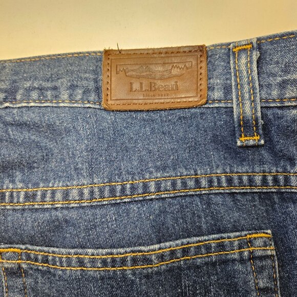 L.L. Bean Blue Jeans Womens 12 straight leg High Rise medium wash Mom all cotton - Picture 9 of 11